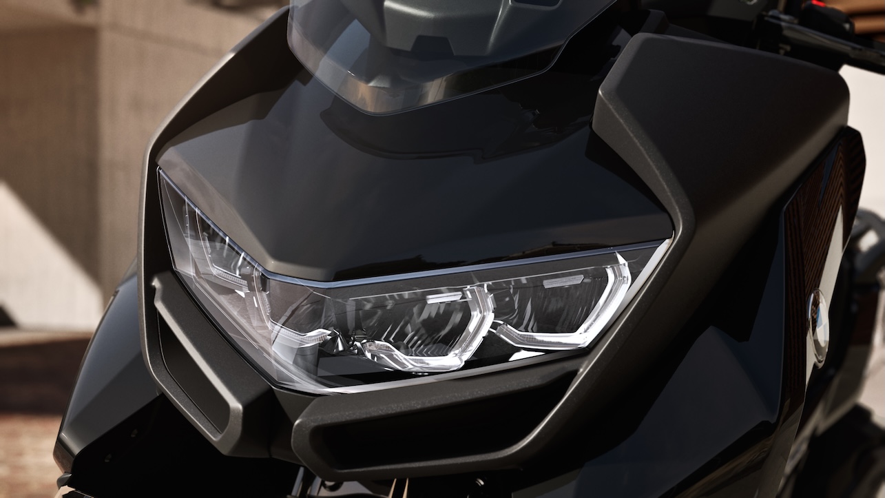 BMW C 400 GT Triple Black.