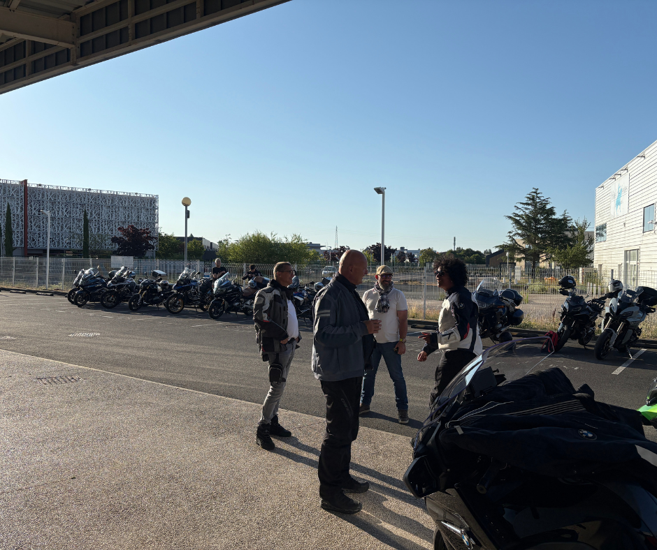 SORTIE DUPONT MOTO.