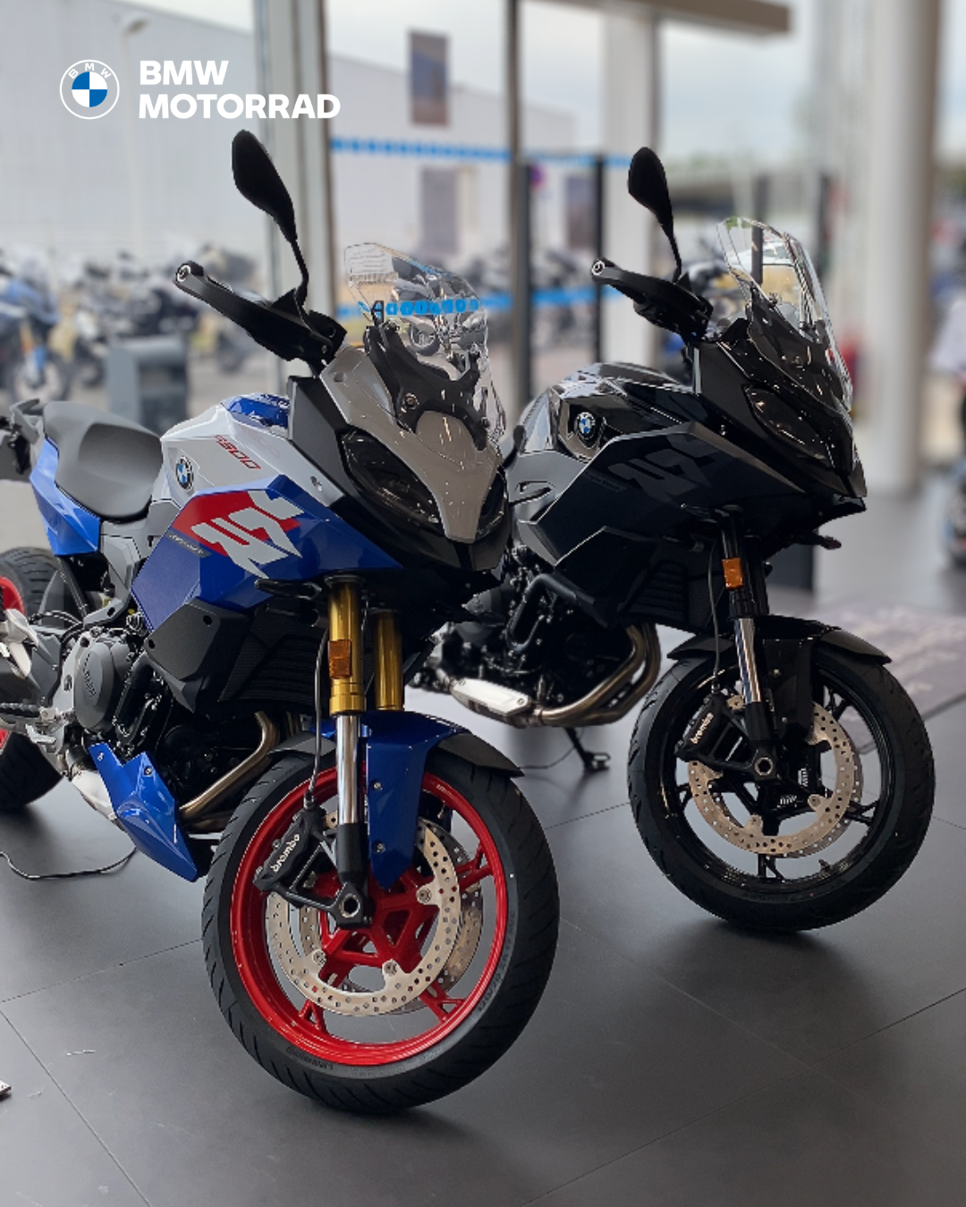 BMW F 900 XR.