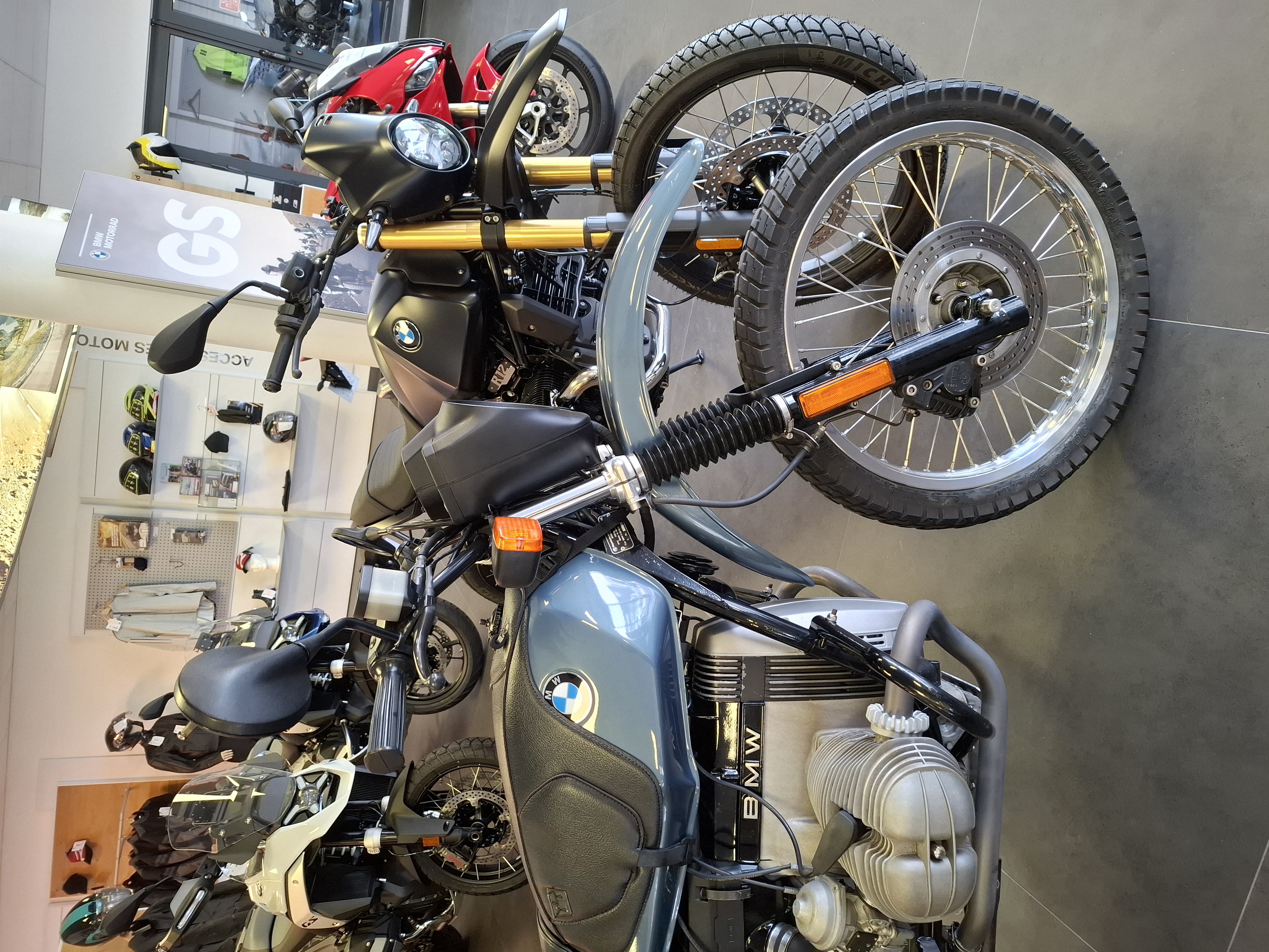 NOUVELLE BMW R 12 G/S.