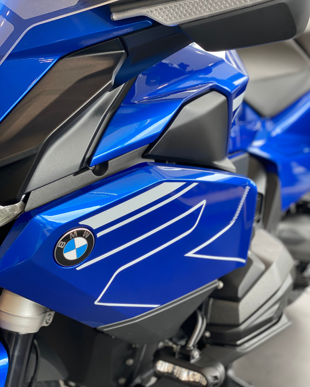 NOUVELLE BMW R 1300 RT.