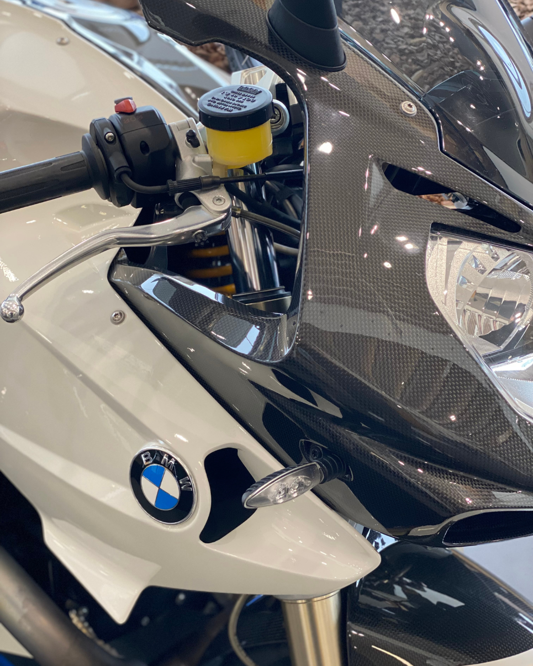BWM HP2 SPORT.