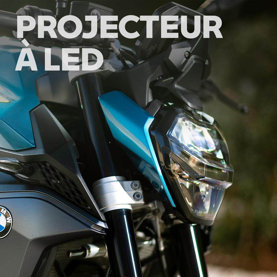 BMW F 900 R.