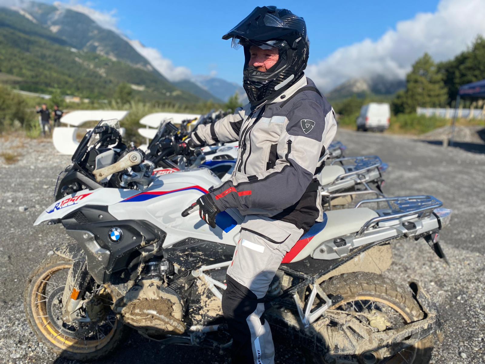 Voyage à L'Alpes Aventure Motofestival.