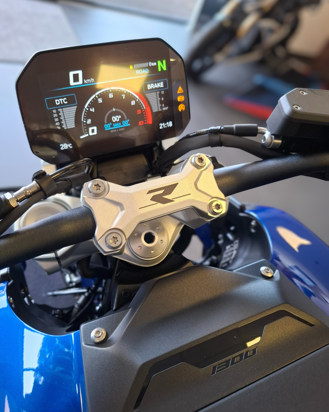 NOUVELLE BMW R 1300 R.