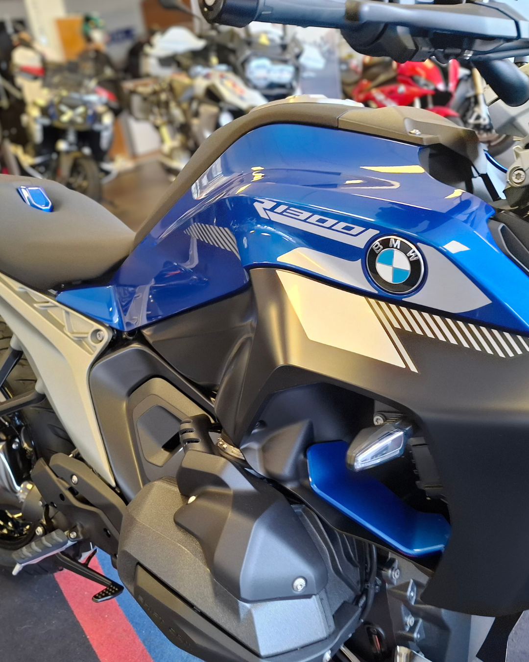 NOUVELLE BMW R 1300 R.