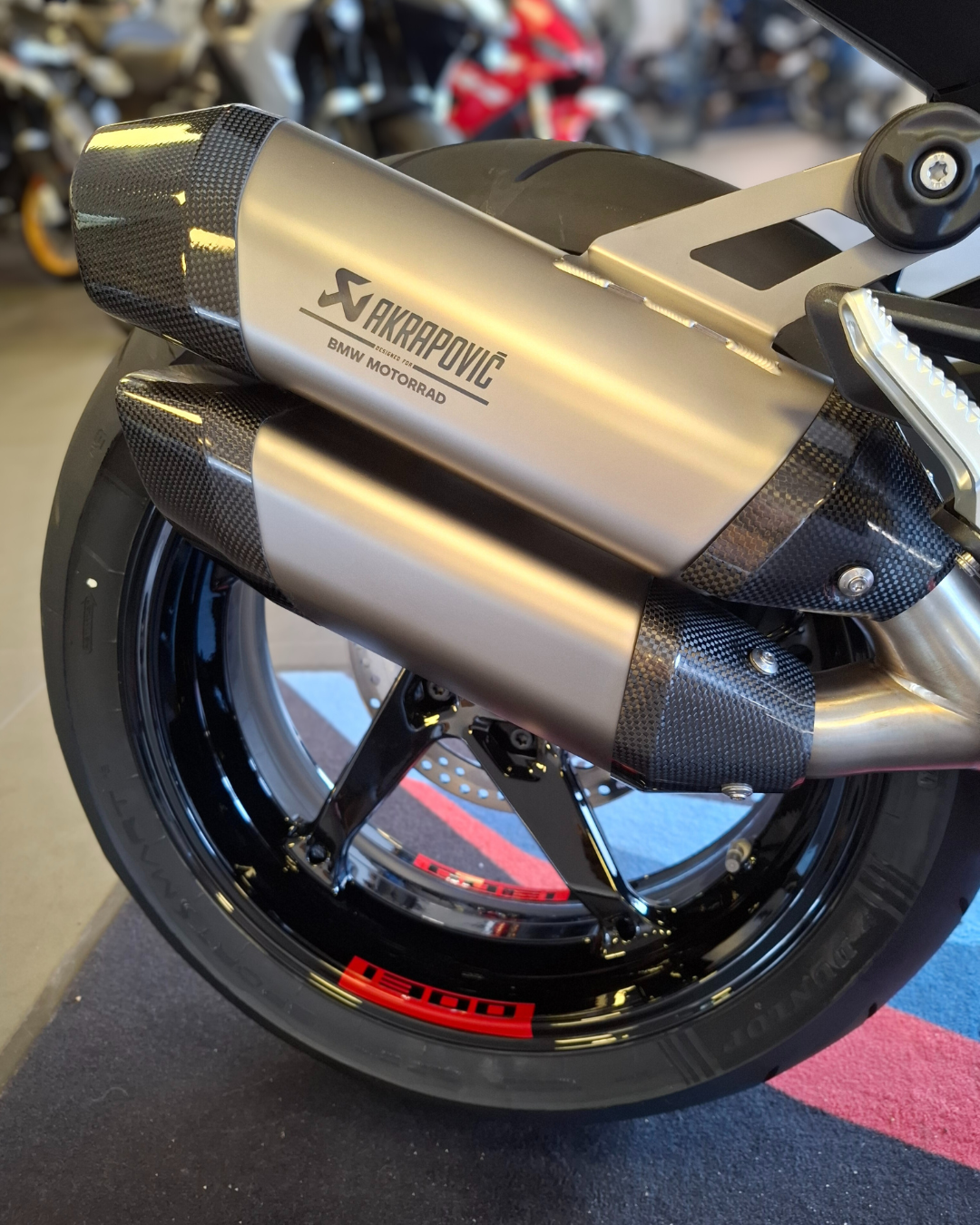 NOUVELLE BMW R 1300 RS.