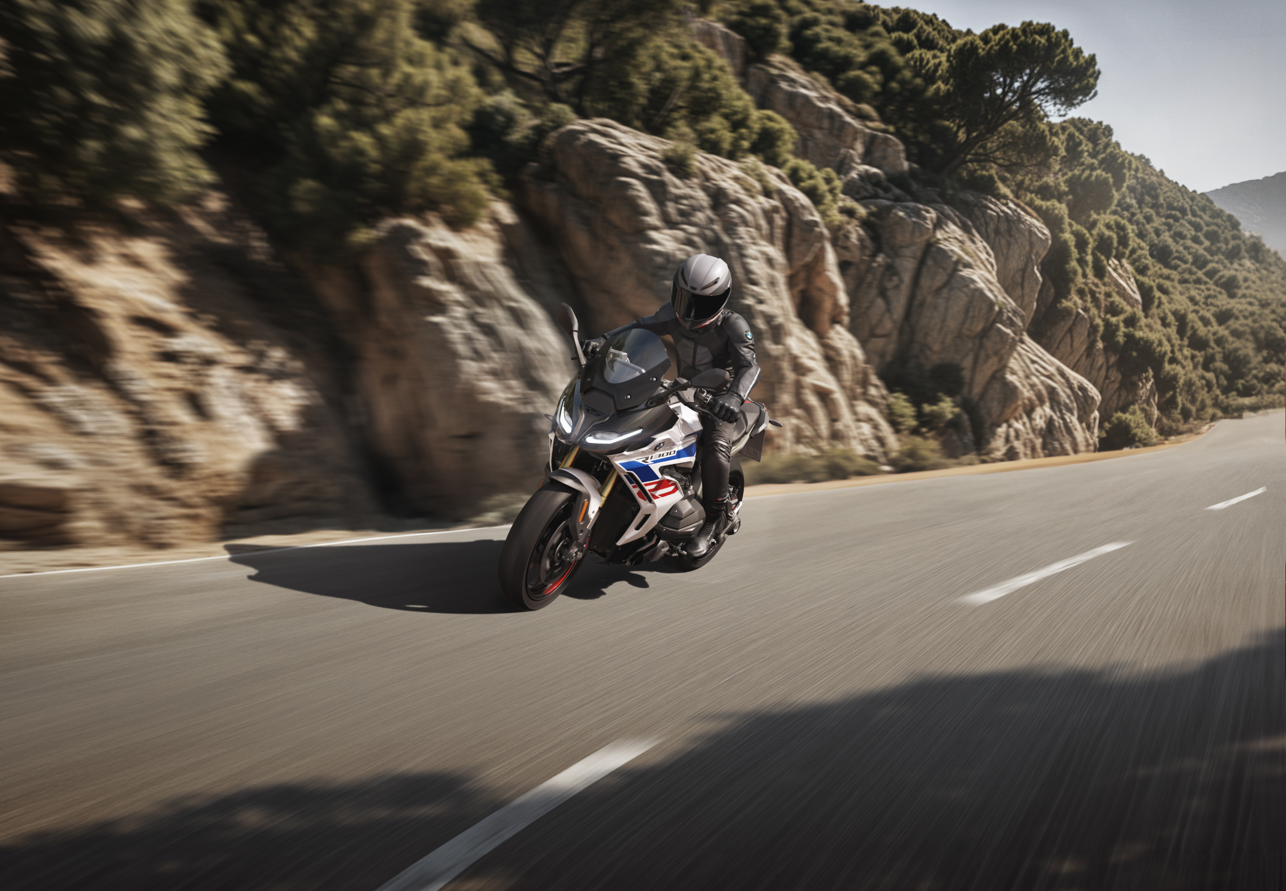 NOUVELLE BMW R 1300 RS.