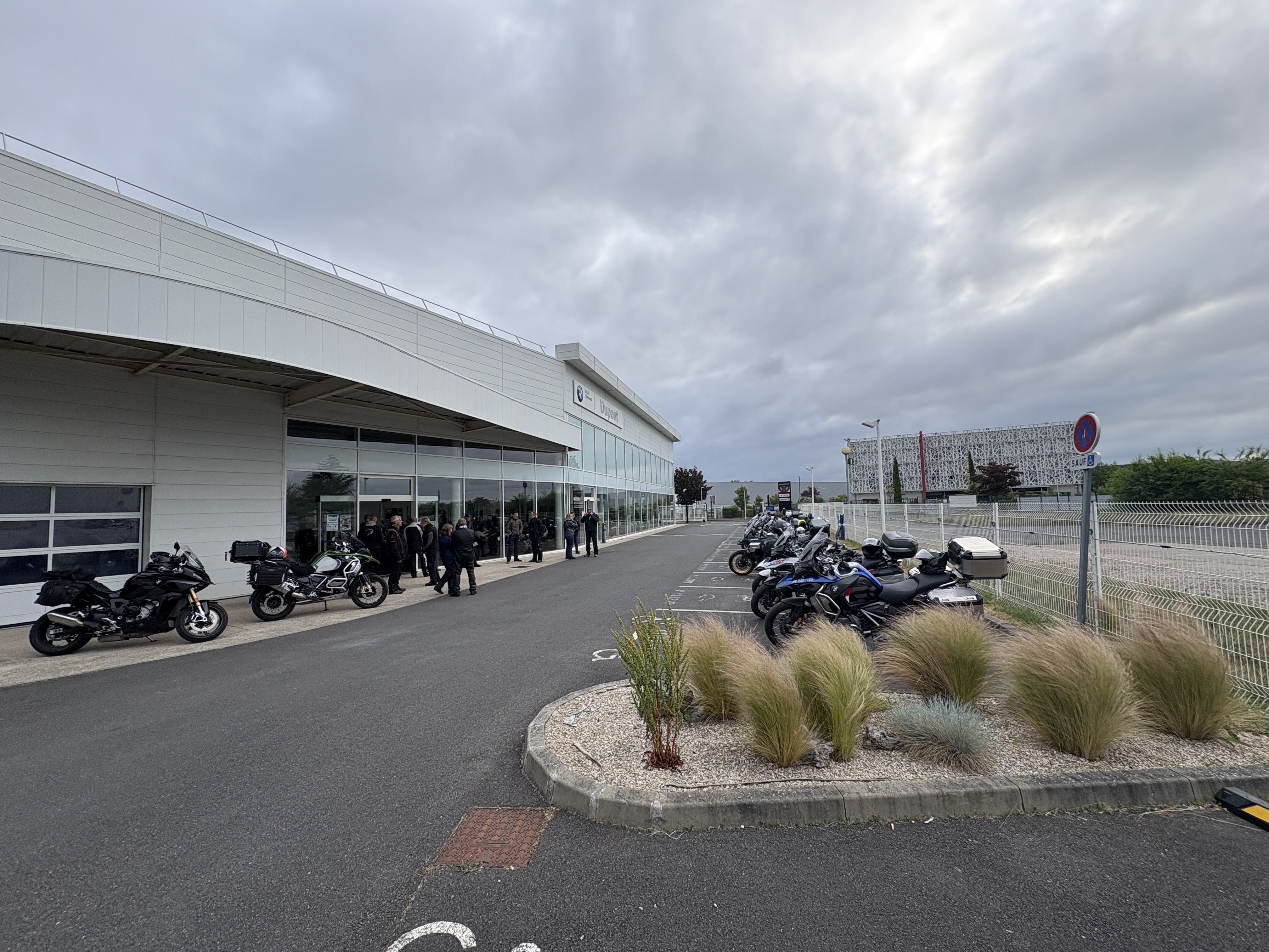 SORTIE DUPONT MOTO.