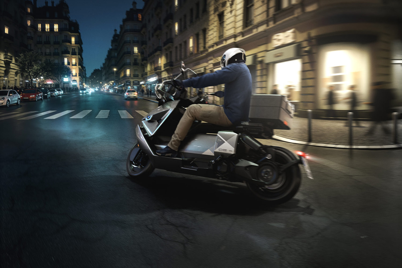 BMW CE 04 : LE SCOOTER ÉLECTRIQUE PREMIUM.