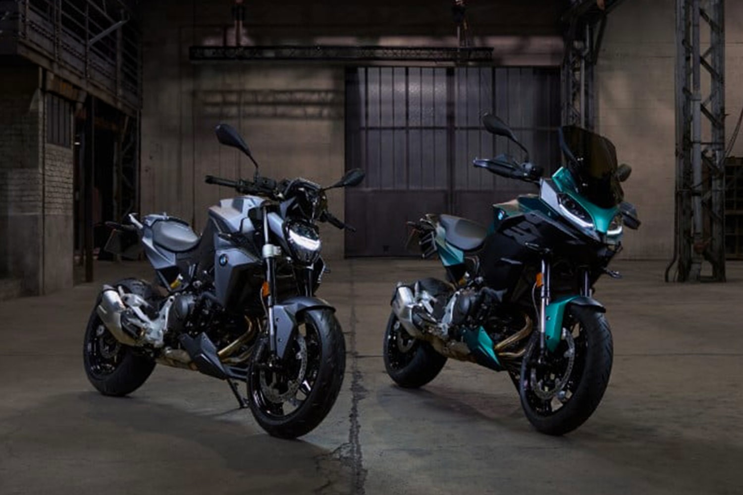 NOUVELLE SAISON AVEC LES BMW F 900 R ET F 900 XR.