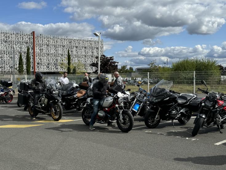 FÊTE DU VILLAGE MOTO.