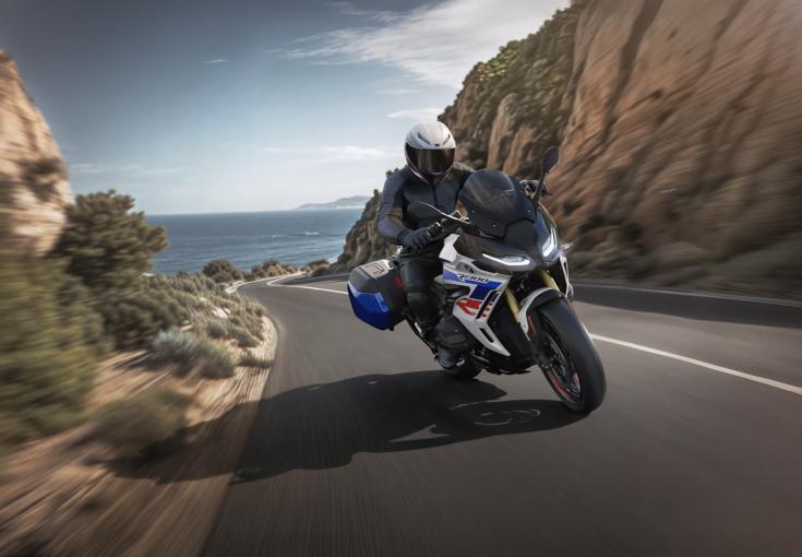 R1300RS.