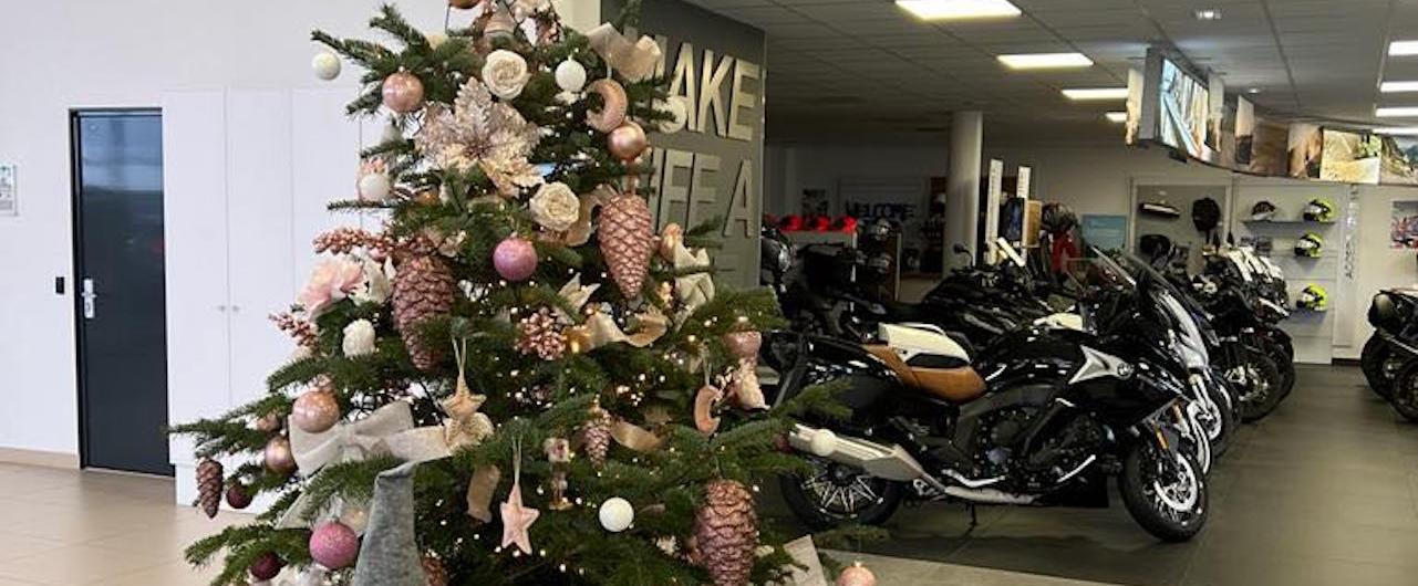 La magie de Noël s'installe en concession.