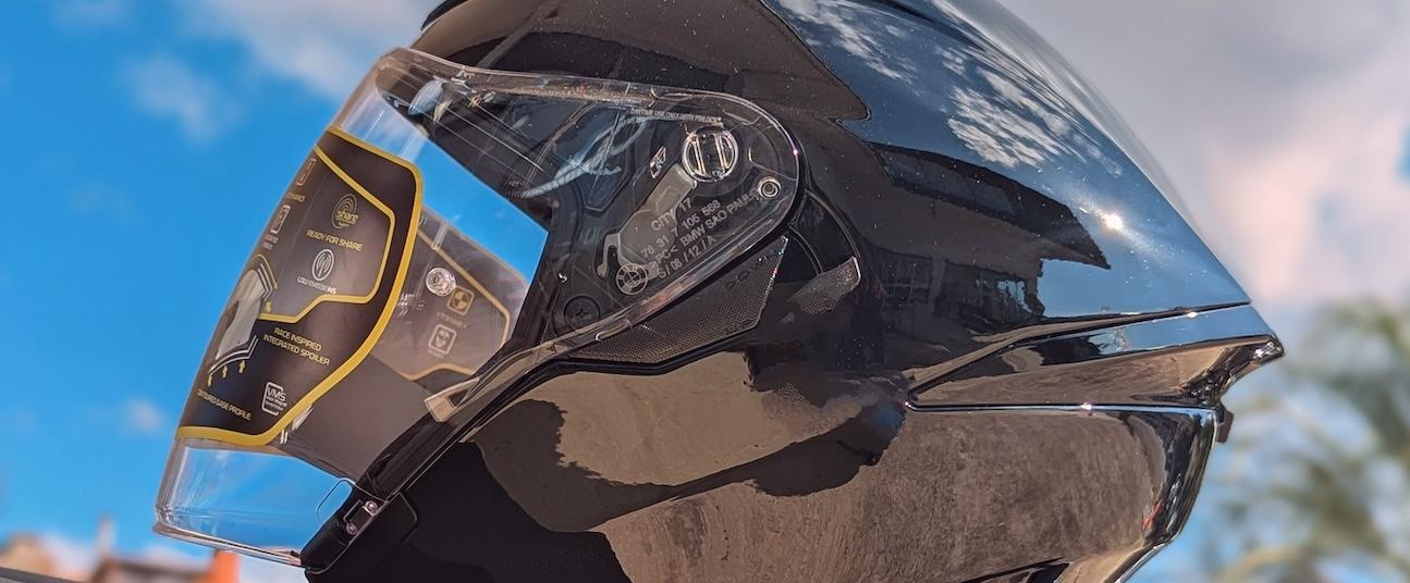 Venez découvrir la gamme de casques BMW Motorrad.