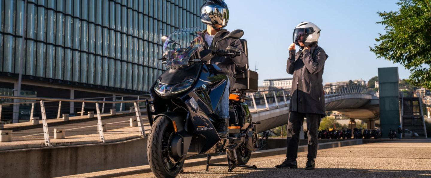 AVANTAGE CLIENT -  BMW CE 04
