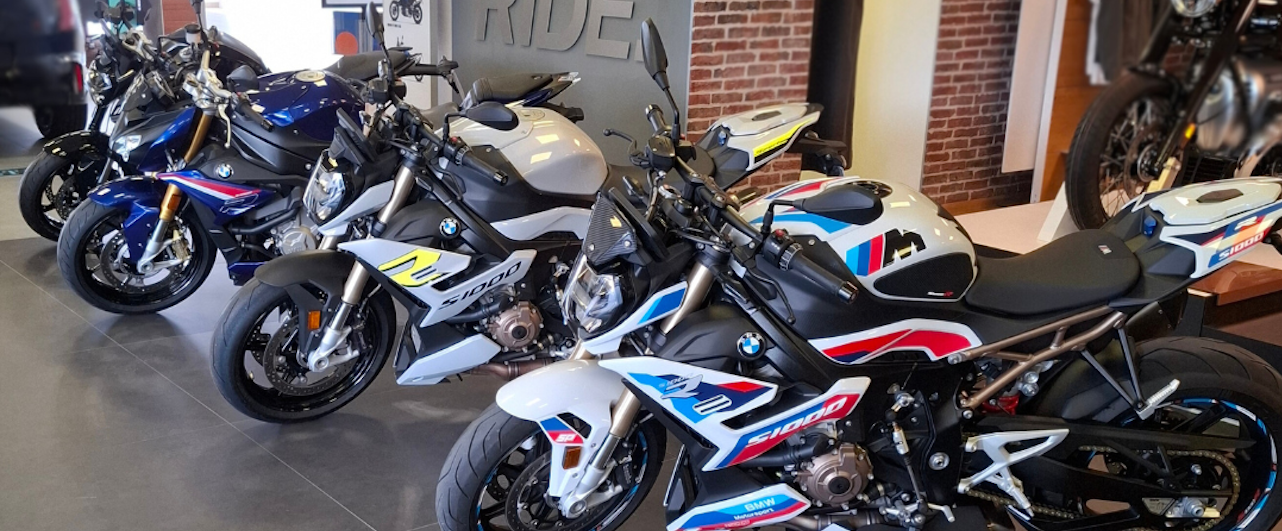 BMW S 1000 R.