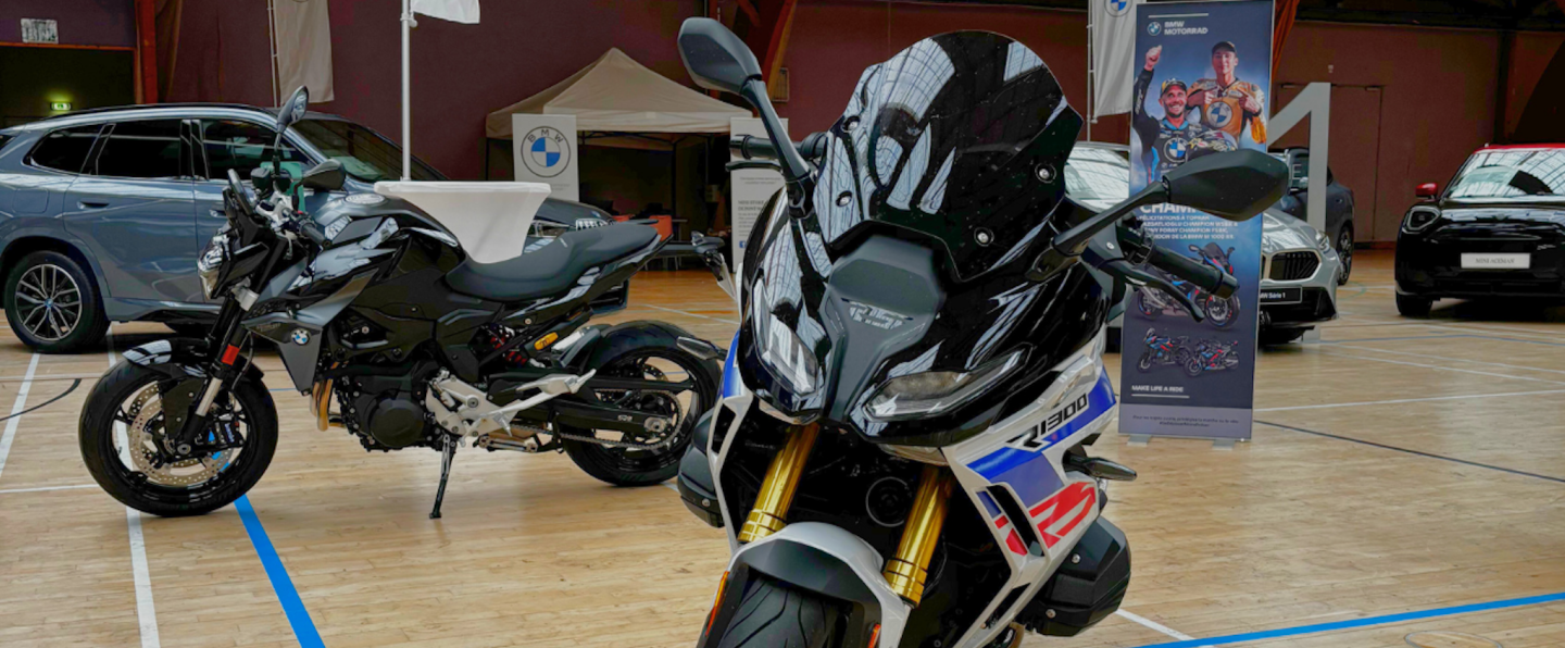 SALON AUTOMOBILE GIEN.