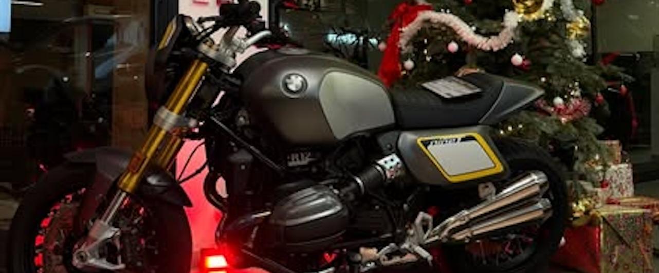 Très belles fêtes de fin d’année.