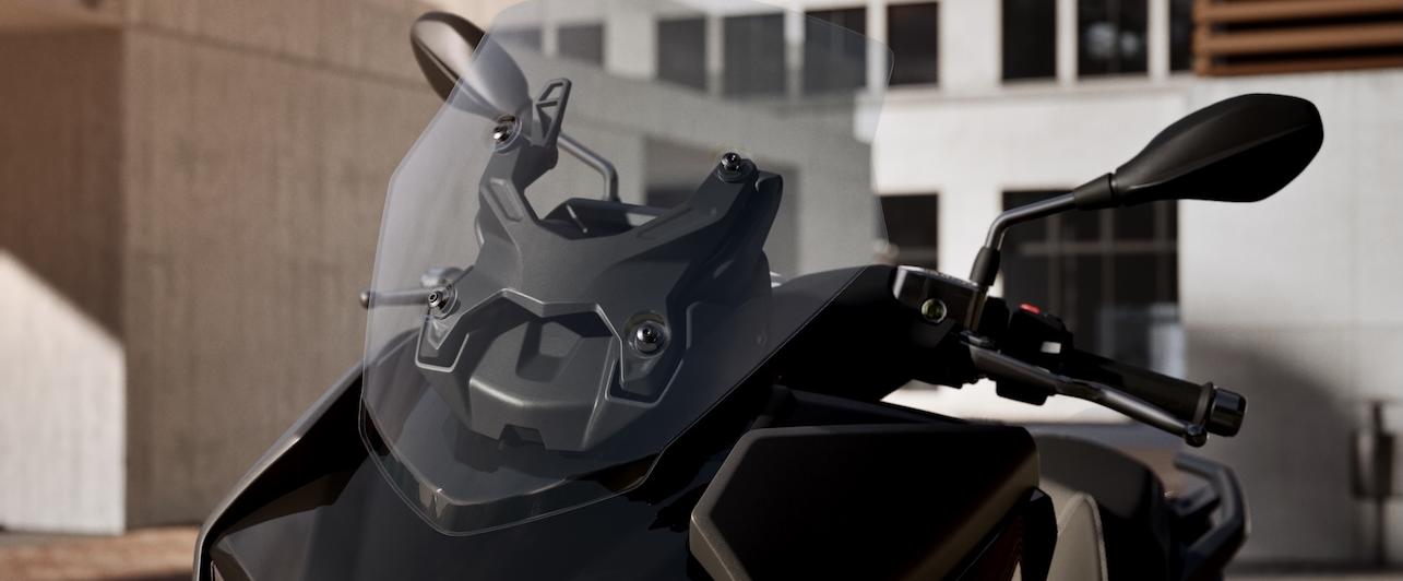 BMW C 400 GT Triple Black.