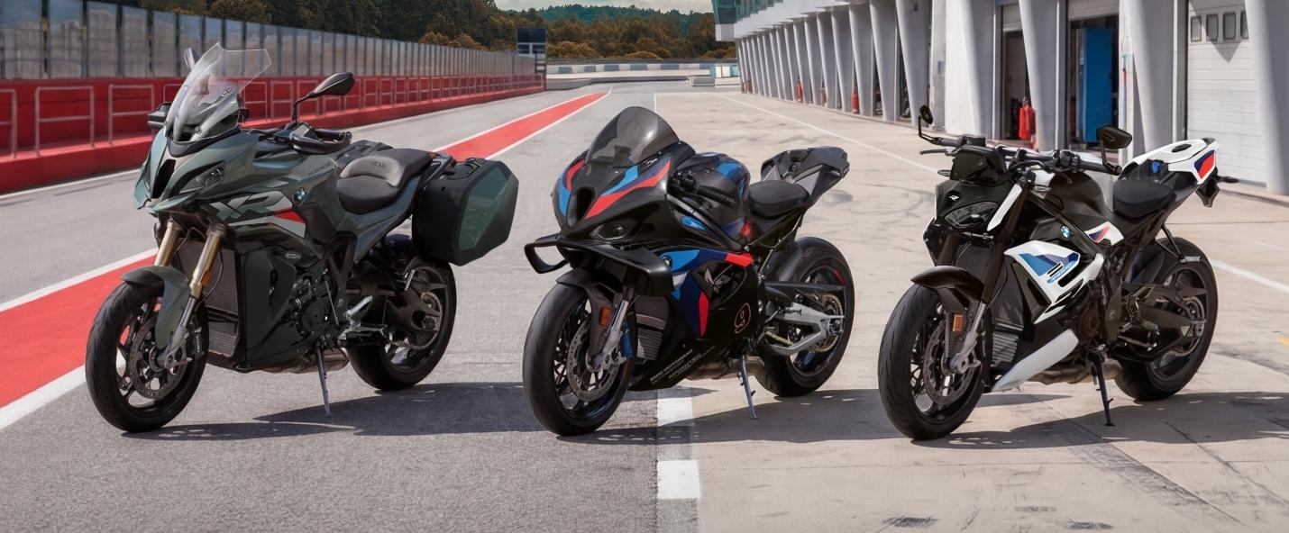 GAMME M - SPORT - ROADSTER.