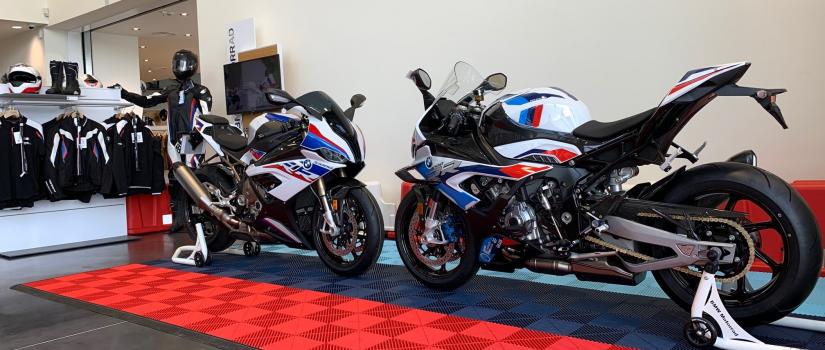 M1000 RR vs S1000 RR