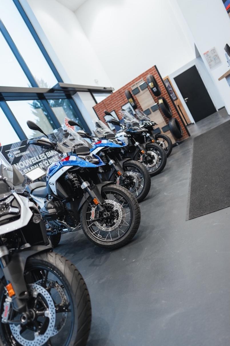 CAR AVENUE DIJON Edito + Slider