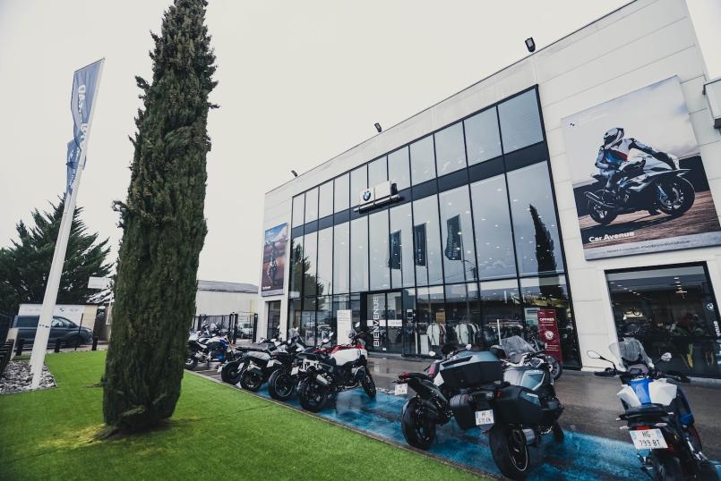 CAR AVENUE DIJON Edito + Slider