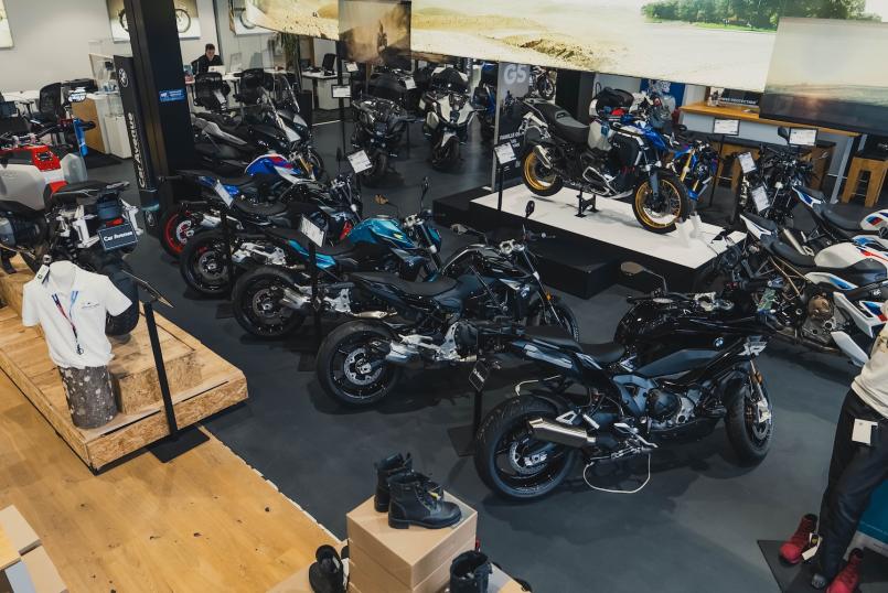 CAR AVENUE DIJON Edito + Slider